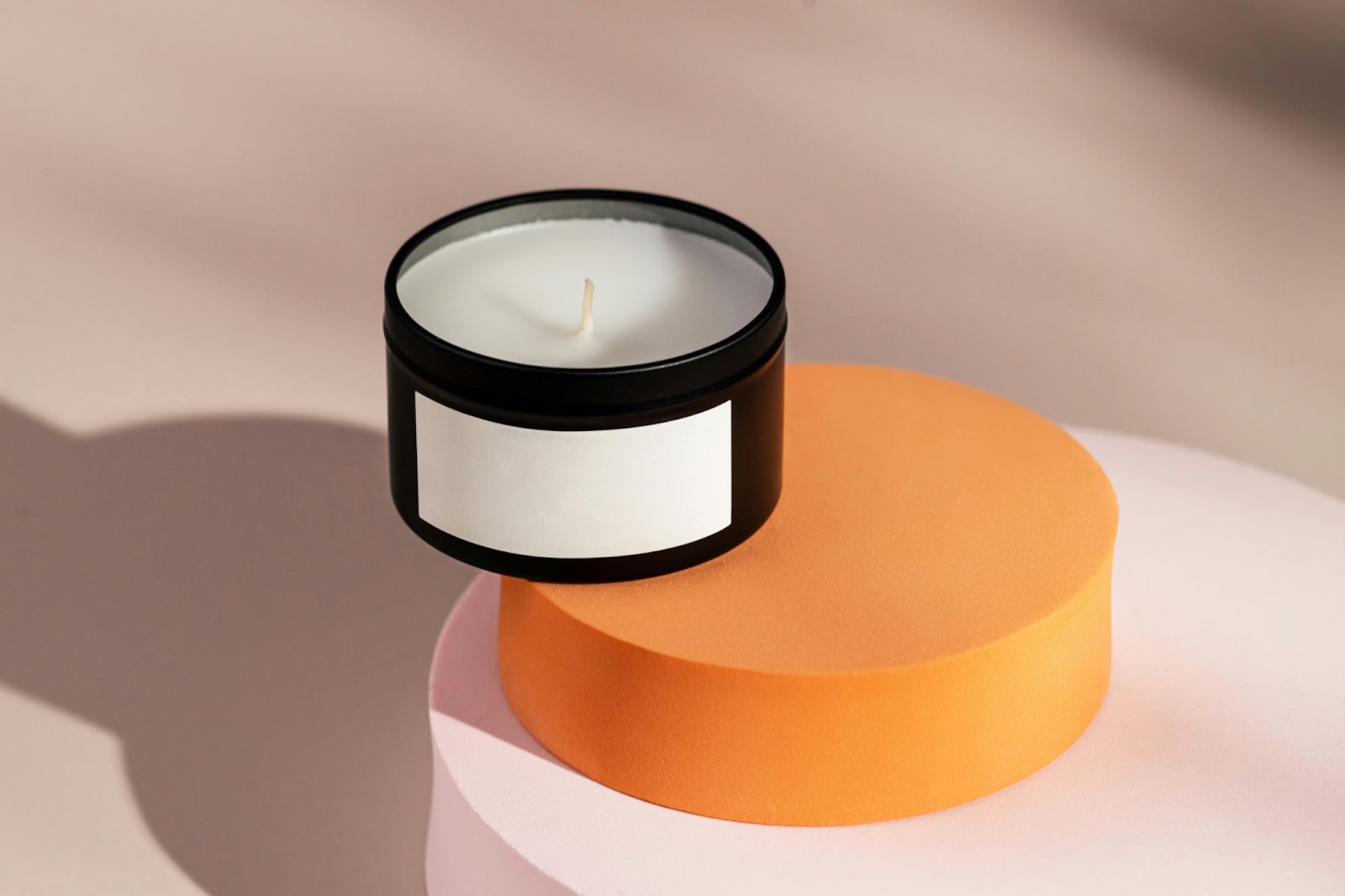 Product photography of a candle